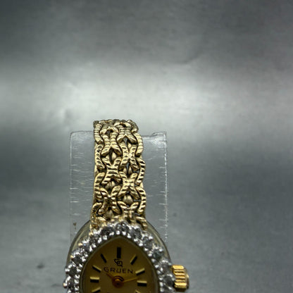 Gruen Watch Women 16mm Gold Dial Gold Tone Oval Diamond Bezel New battery VTG4