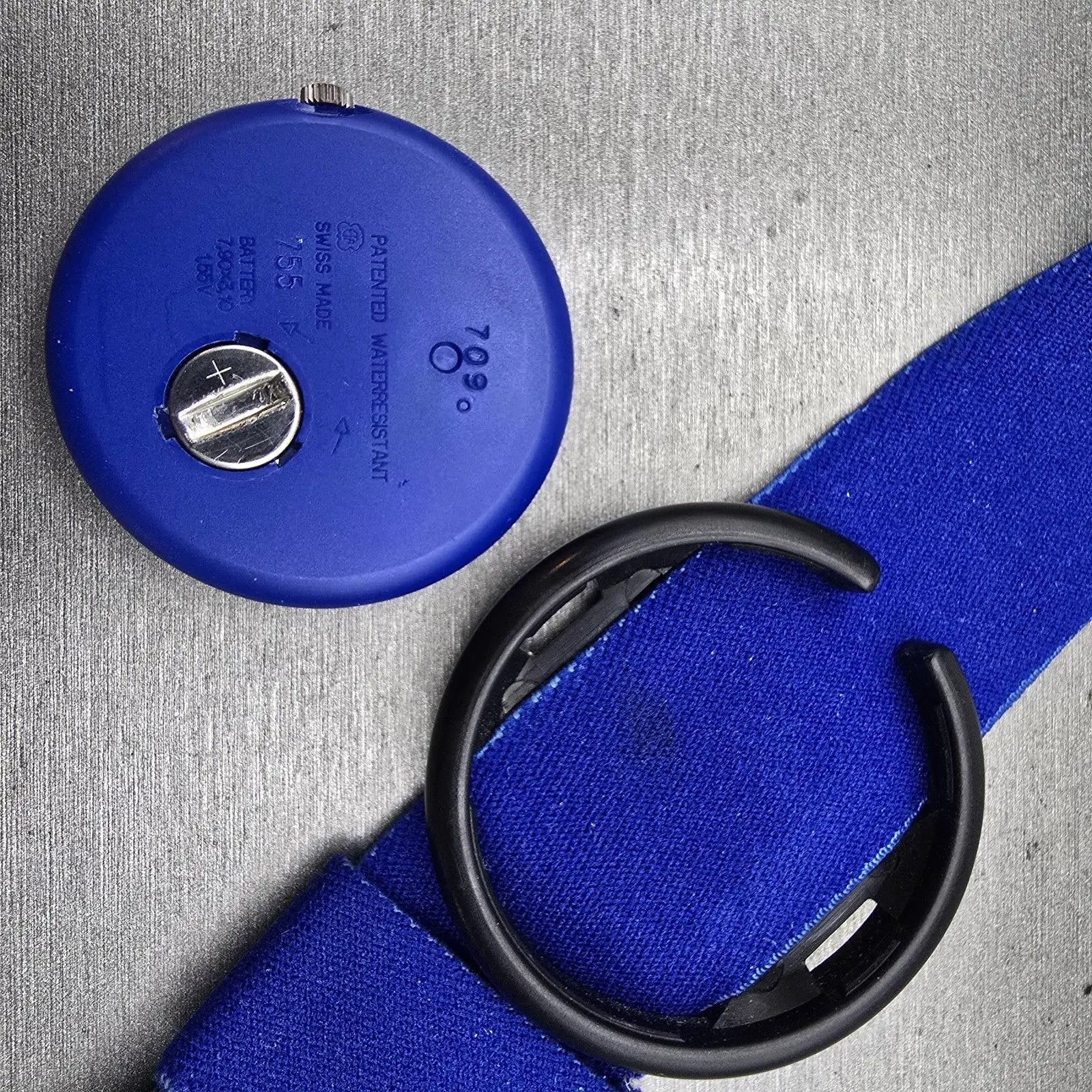 Pop Swatch BLUE RIBBON Watch Unisex White Dial Blue Case Round BS001 New Battery10