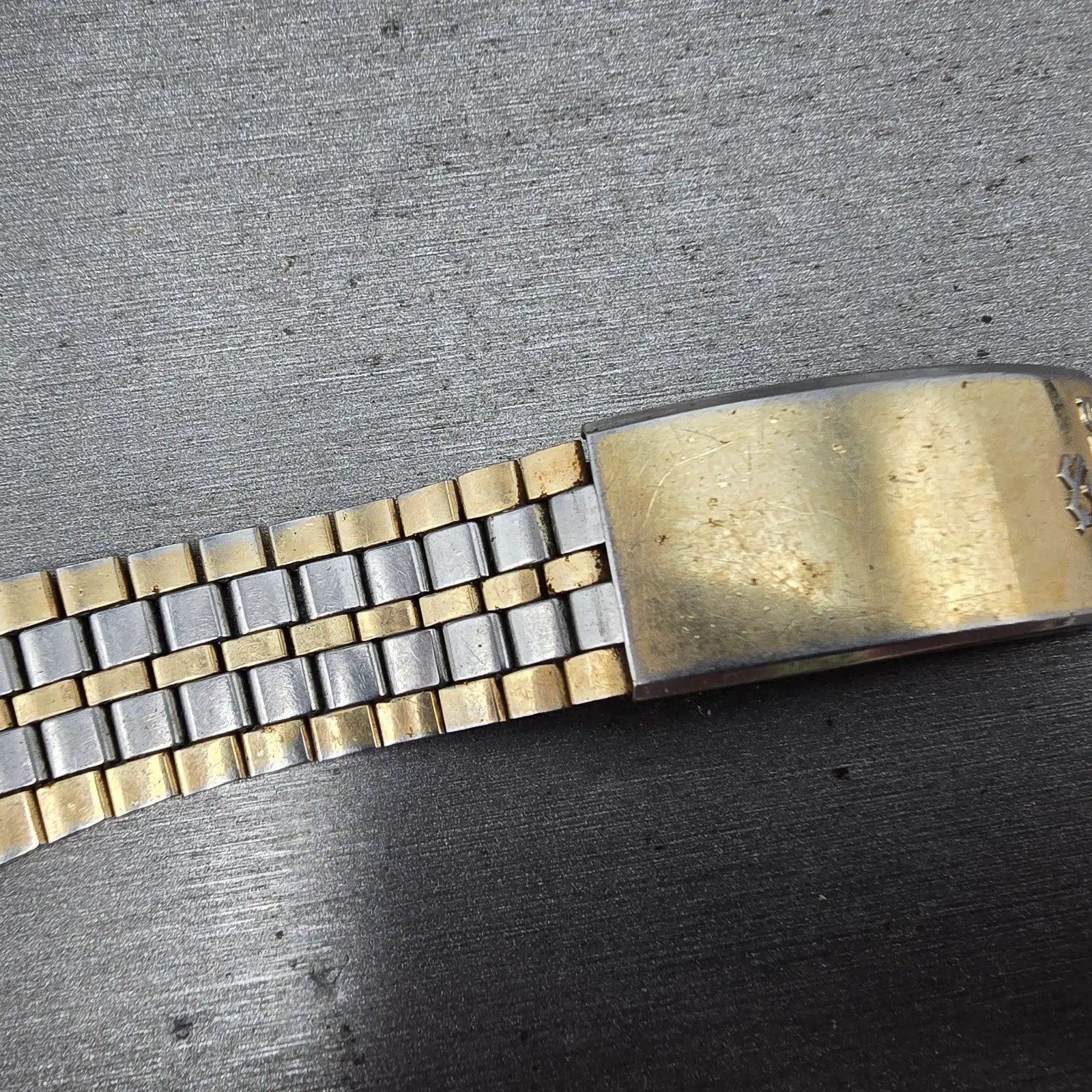 Seiko SQ Bracelet 17mm Stainless Steel Two Tone Tri Folding Clasp VTG Japan B2744