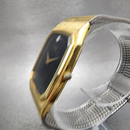 Pulsar Tank Watch Men 28mm Black Dial Gold Tone Rectangle V3205160 New battery2