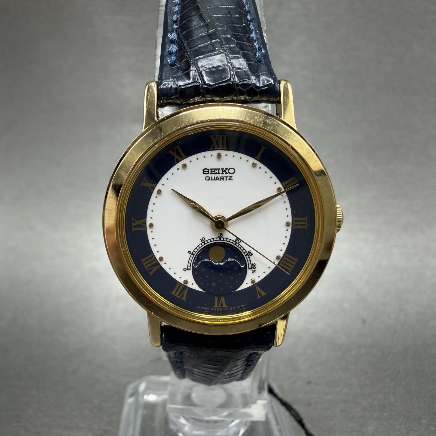 Seiko Moonphase Watch Women 26mm White Dial Gold Tone Round 4K220089 NOS NewBat1