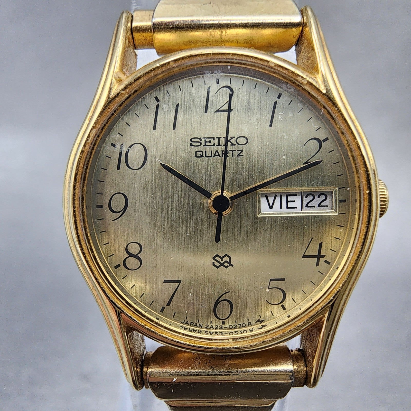 Seiko SQ Watch Women 22mm Champagne Dial Gold Tone Daydate 2a230139 New Battery1