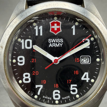 Victorinox Swiss Army Field Watch Men 40mm Black Dial Steel Date Round New battA1