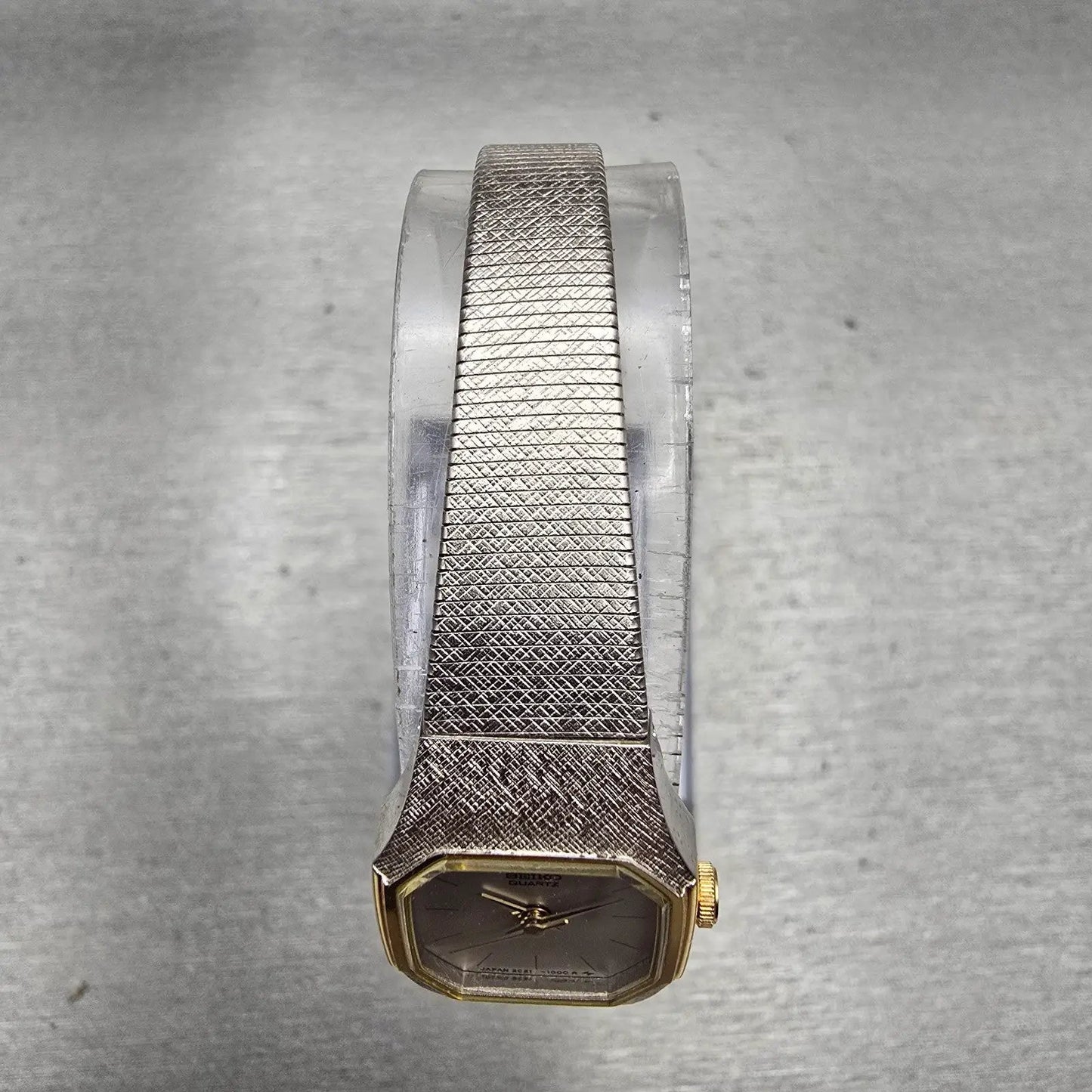 Seiko Watch Women 17mm Silver Dial Silver Tone Octagon 2C21-5409 New Battery VTG4