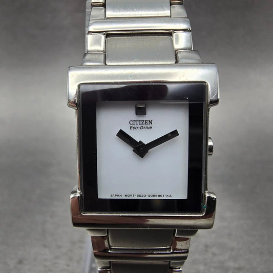 Citizen Eco-Drive Watch Women 21mm White Dial Silver Tone B023-S066409 Runs0