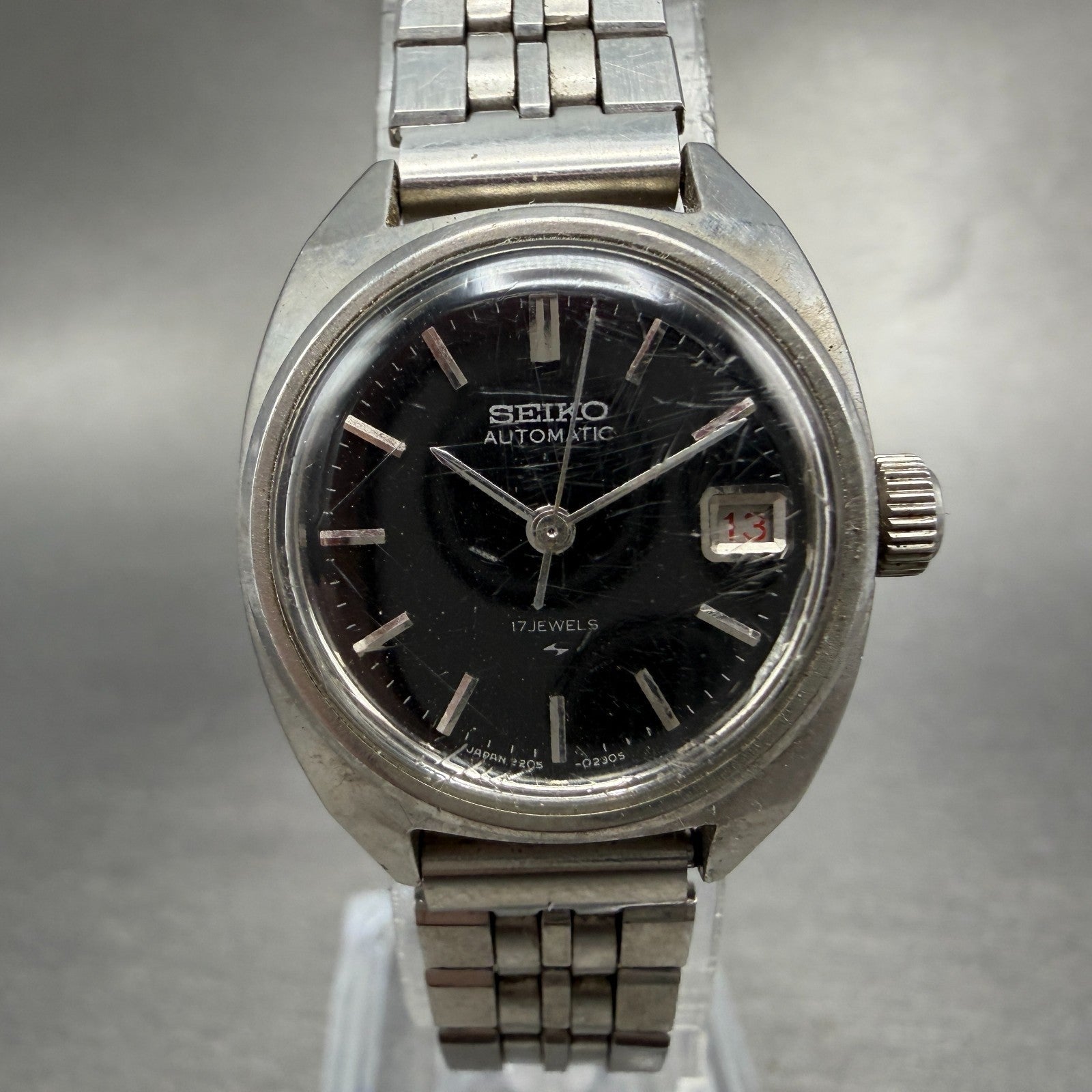 Seiko Autoamtic Watch Women 23mm Black Dial Silver Automatic 2205-0050 Runs0