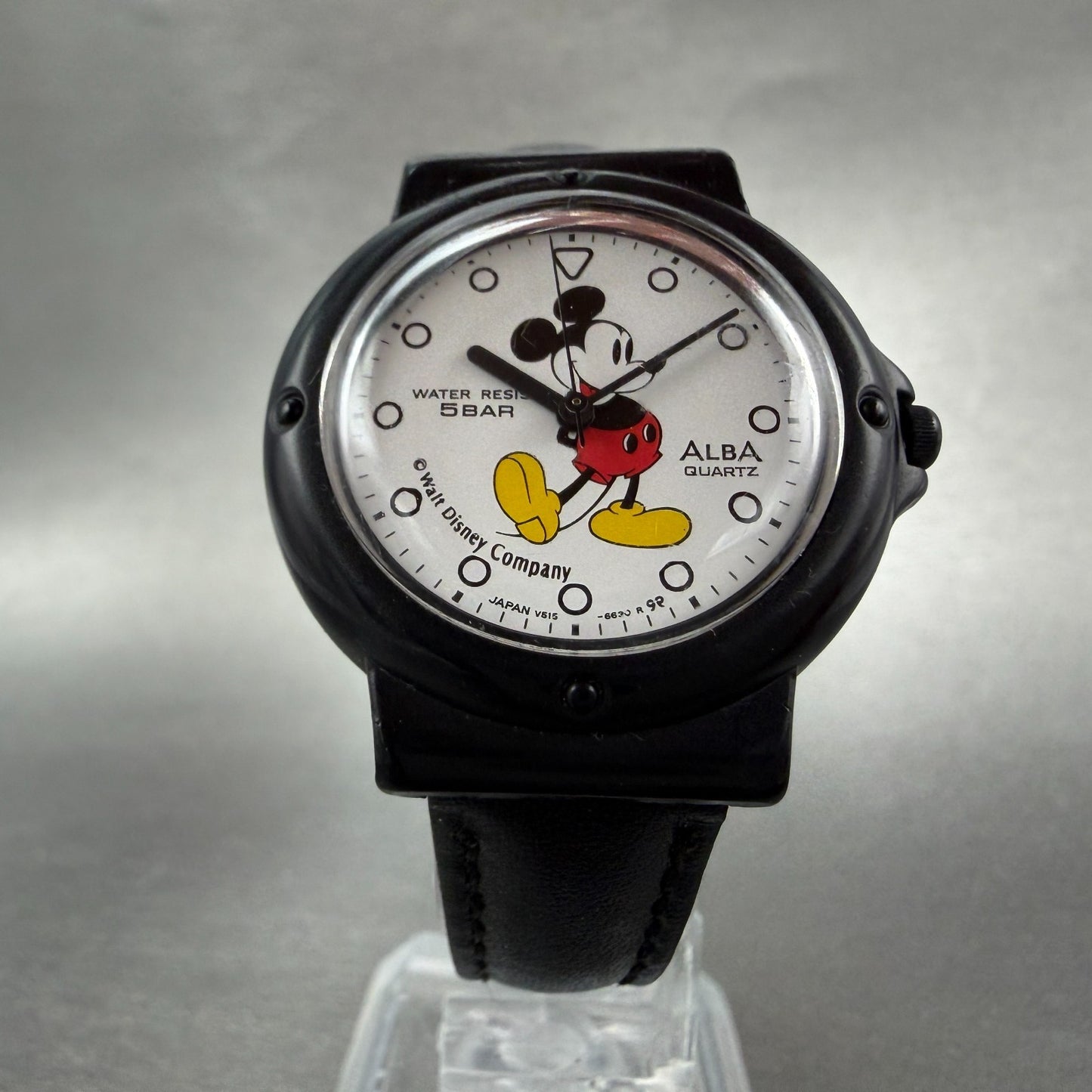 Seiko ALBA Mickey Watch Women 32mm White Dial Black Tone Round V515-6210 New Bat5