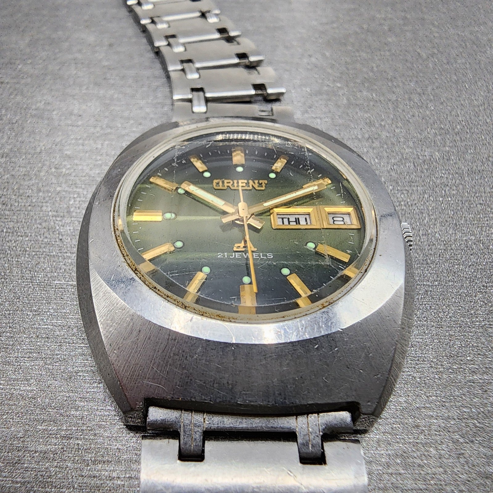 Orient Chrono Ace Watch Men 35mm Green Dial Steel Daydate G42926740 Runs2
