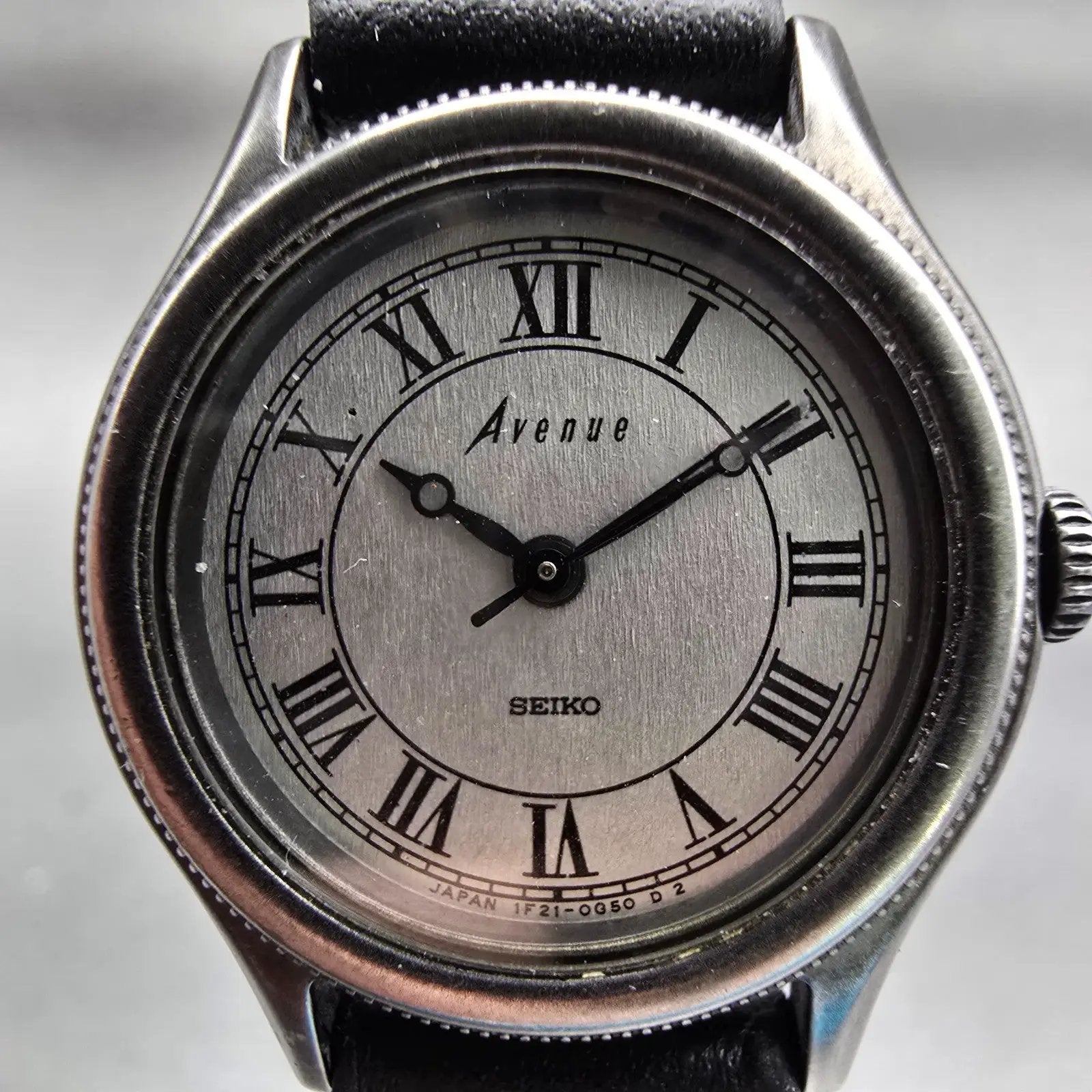 Seiko Avenue Watch Women 25mm Silver Dial Silver Tone Round 1F21-1A00 New Batt1