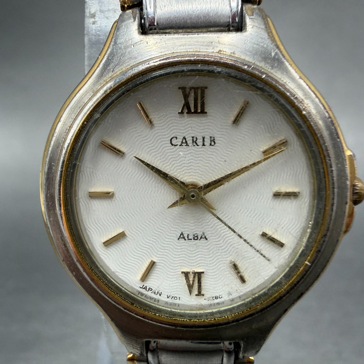 Seiko Alba Carib Watch Women 26mm White Dial Two Tone V701-2C40 New Battery4