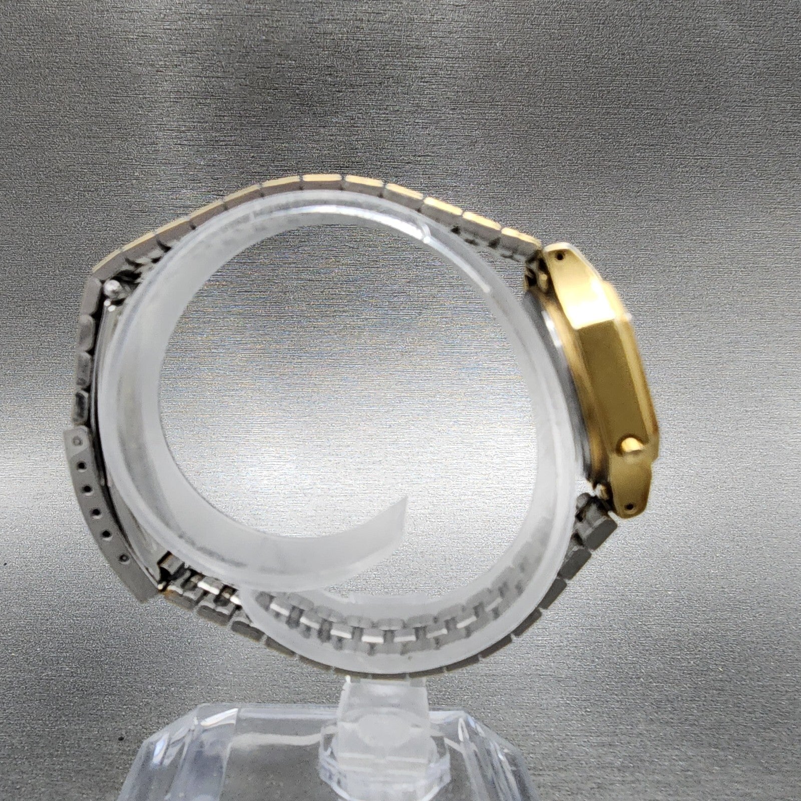 Seiko Digital Watch Women 23mm LCD Gold Tone Alarm Chrono Octagon New Battery8