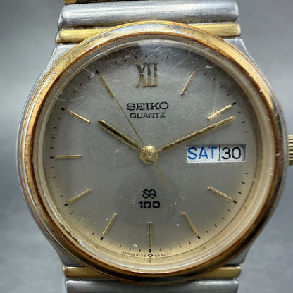 Seiko SQ Watch Men 33mm Silver dial Two Tone Round Daydate 8123-6299 New Batt 5T1