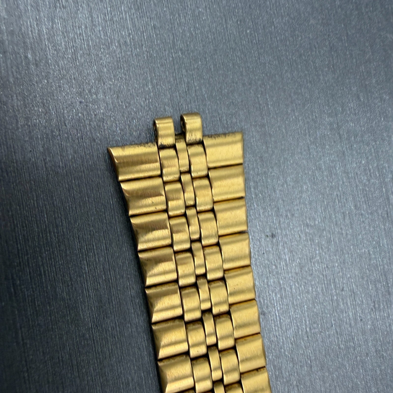 Seiko SQ Bracelet 21mm Stainless Steel Gold Tone Tri Folding Clasp Vintage Japan6
