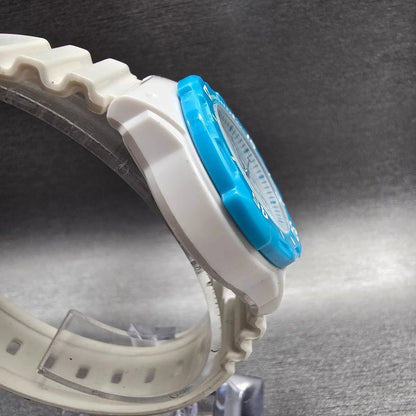 Casio Dive Watch Women 33mm White Dial Blue Date Round LRW-200H New Battery3