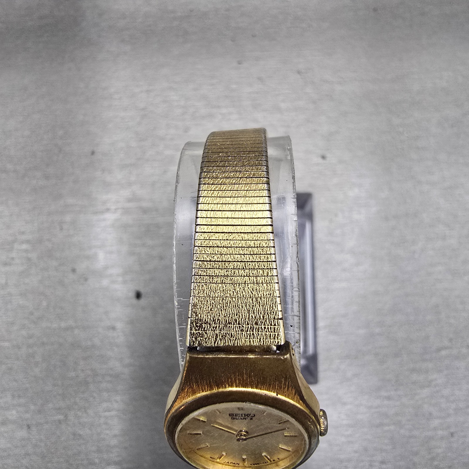 Seiko Watch Women 19mm Champagne Dial Gold Tone Round 4N00-0661 New Battery VTG4