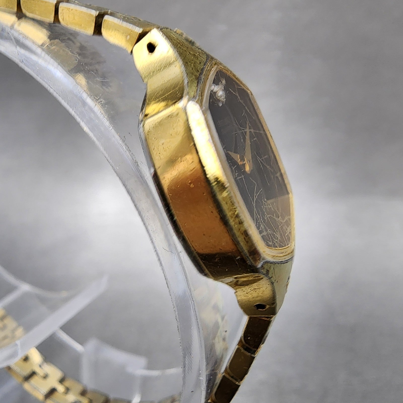 Seiko Watch Women 18mm Black Dial Gold Tone Hexagon 14005319 New Battery3