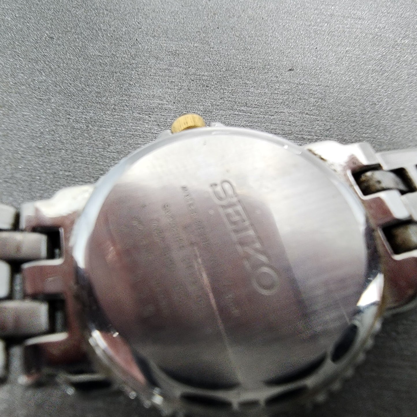 Seiko Watch Women 27mm White Dial Two Tone Date Round 7N820BR0 New Battery9