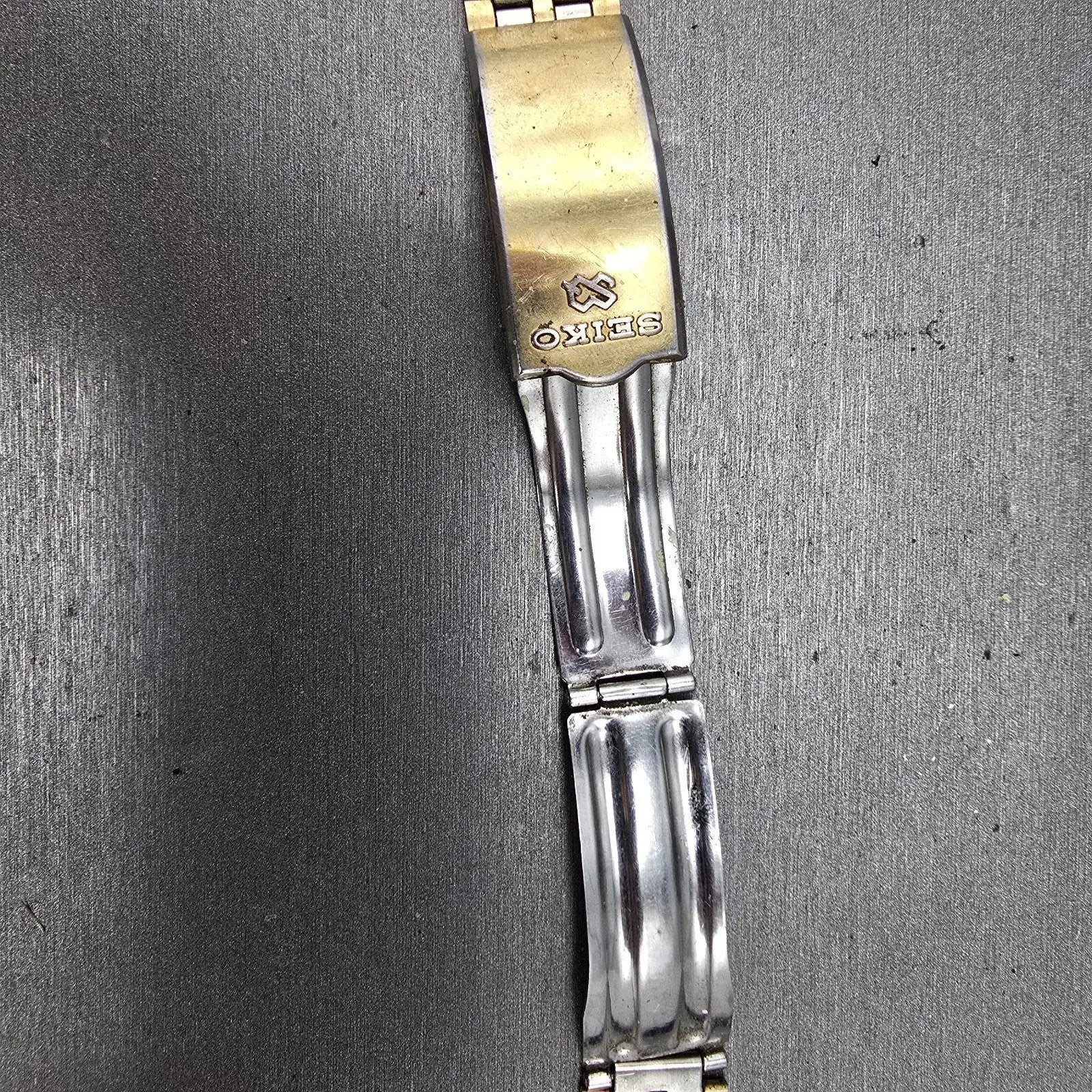 Seiko SQ Bracelet 17mm Stainless Steel Two Tone Tri Folding Clasp VTG Japan B2747