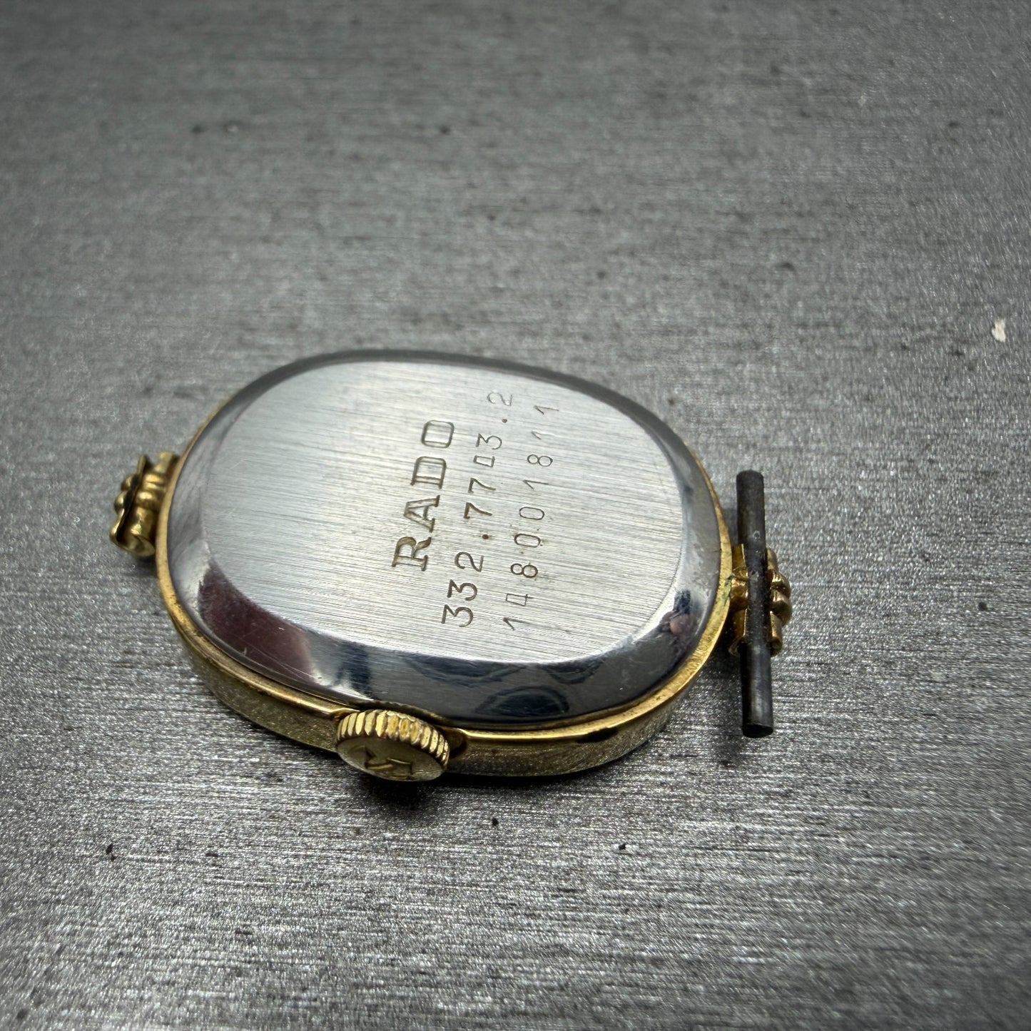 Rado Watch Women 20mm Gold Dial Gold Tone Oval Manual Wind Runs 332.7743.29