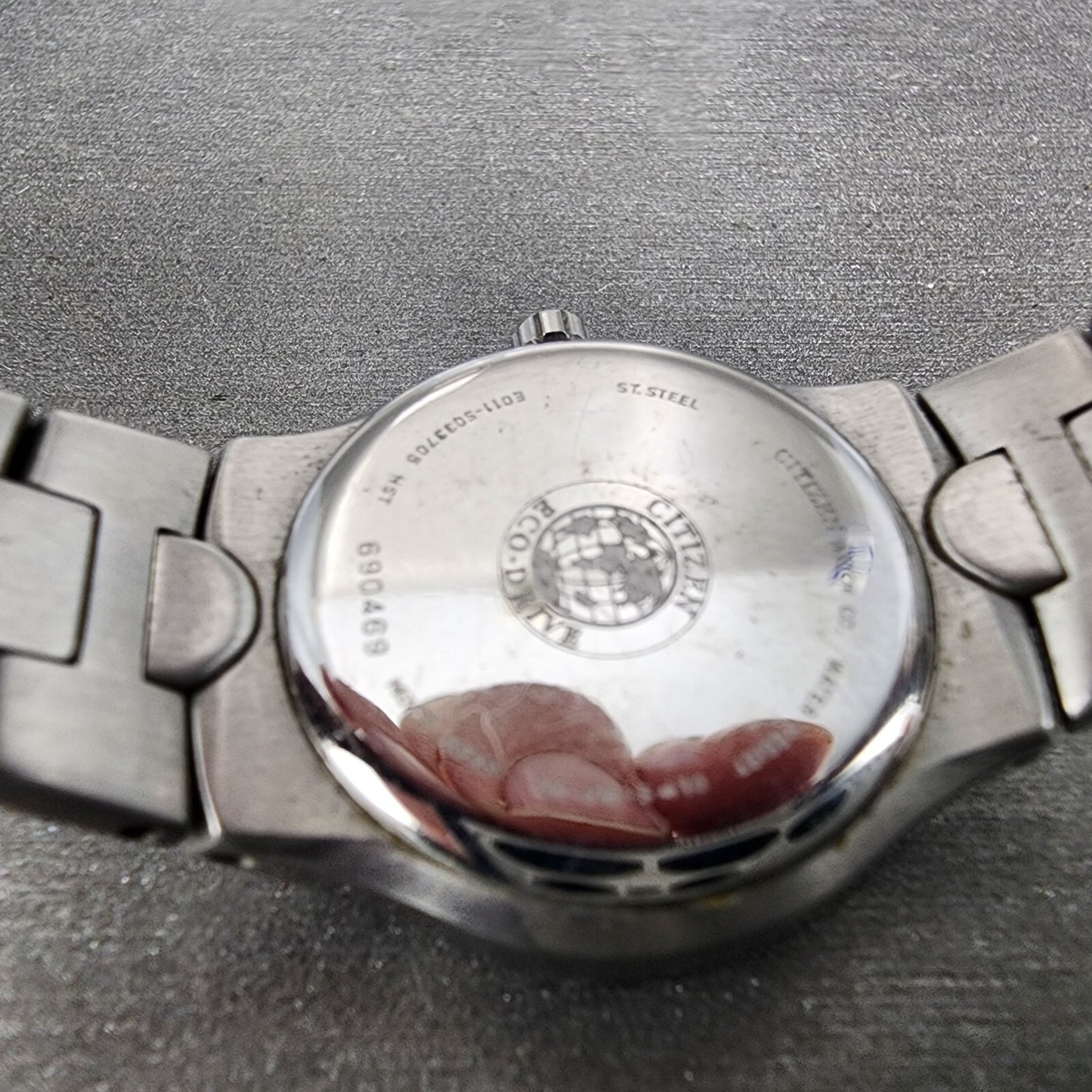 Citizen EcoDrive Watch Women 26mm MOP Dial Stainless Steel Date Diamonds Runs9