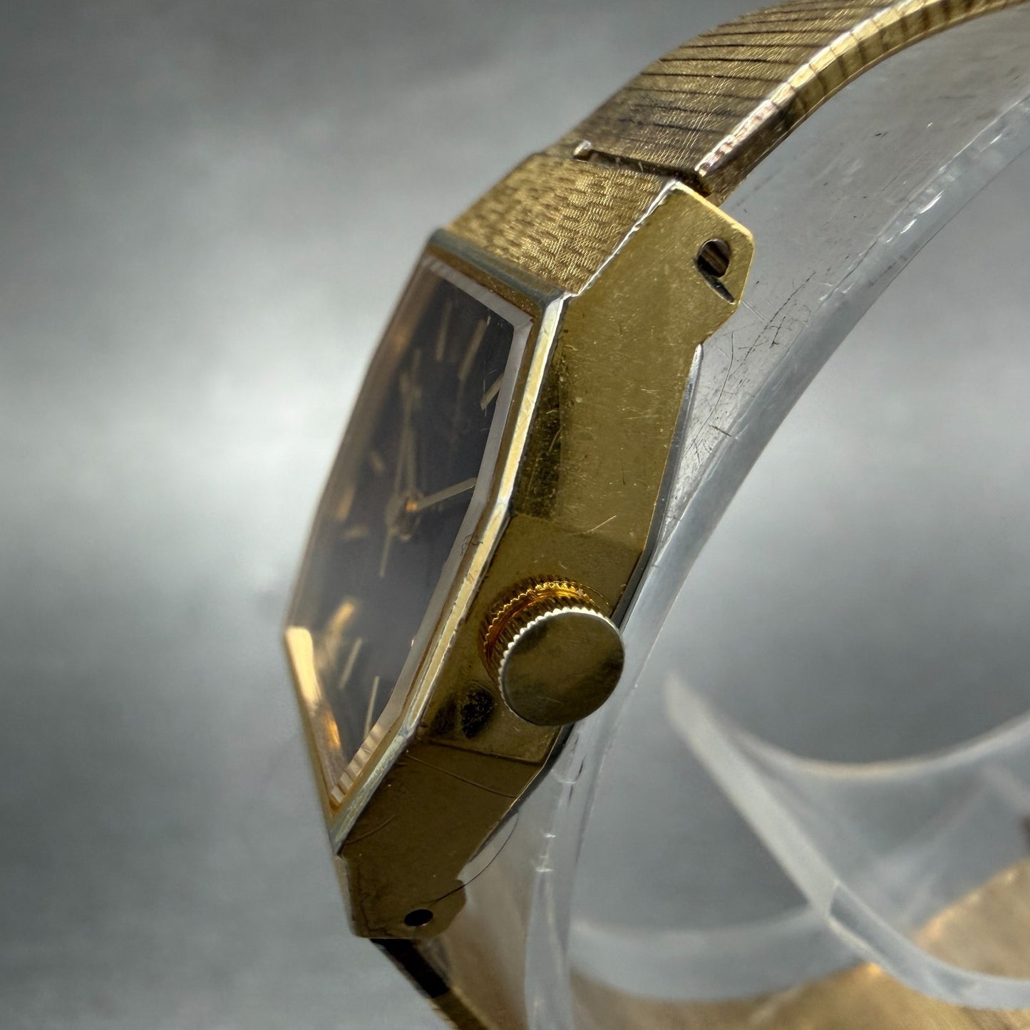 Seiko Watch Women 17mm Black Dial Gold Tone Octagon 1421-5530 New Battery2