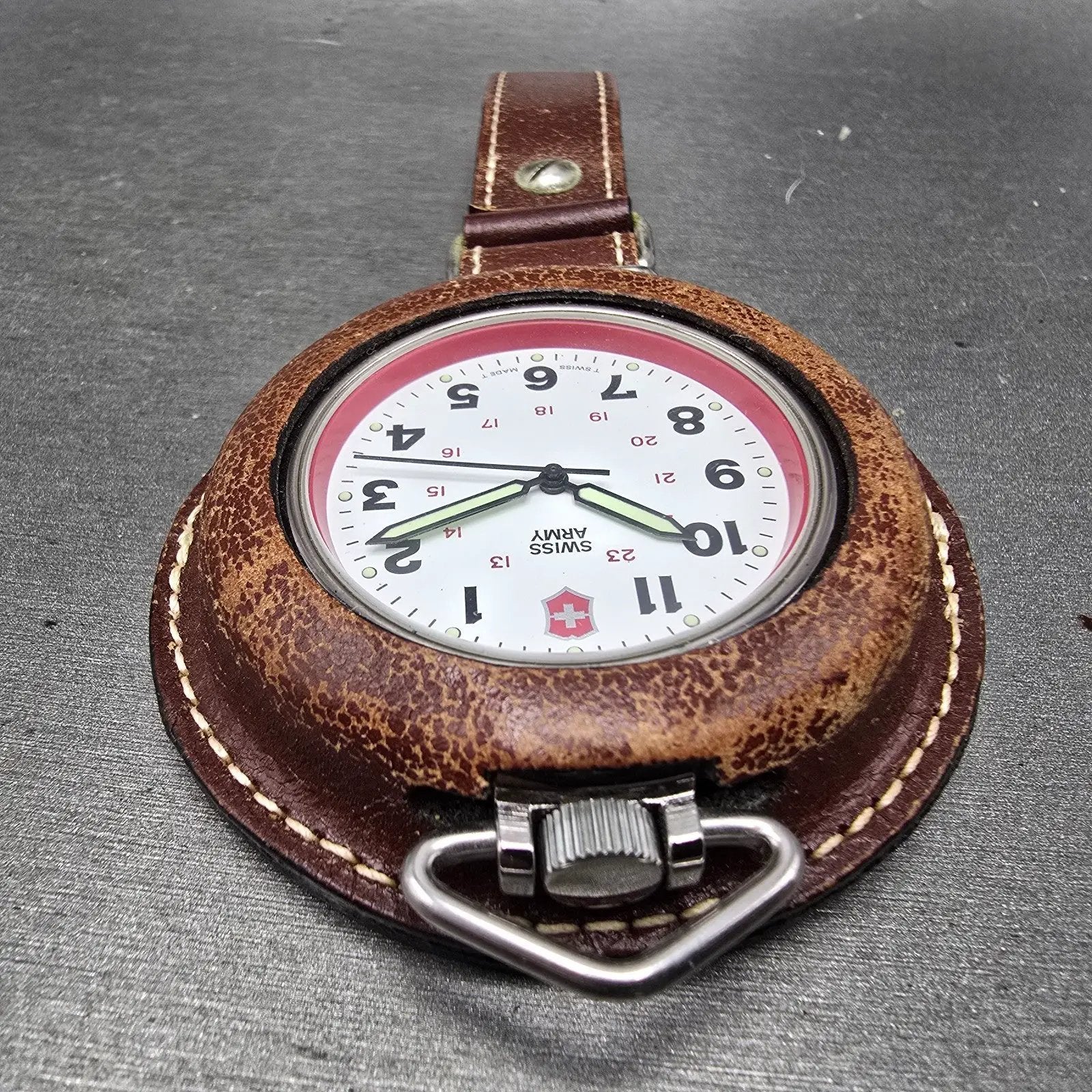Victorinox Swiss Army Pocket Watch Men 48mm White Dial Silver Tone Round New Bat4