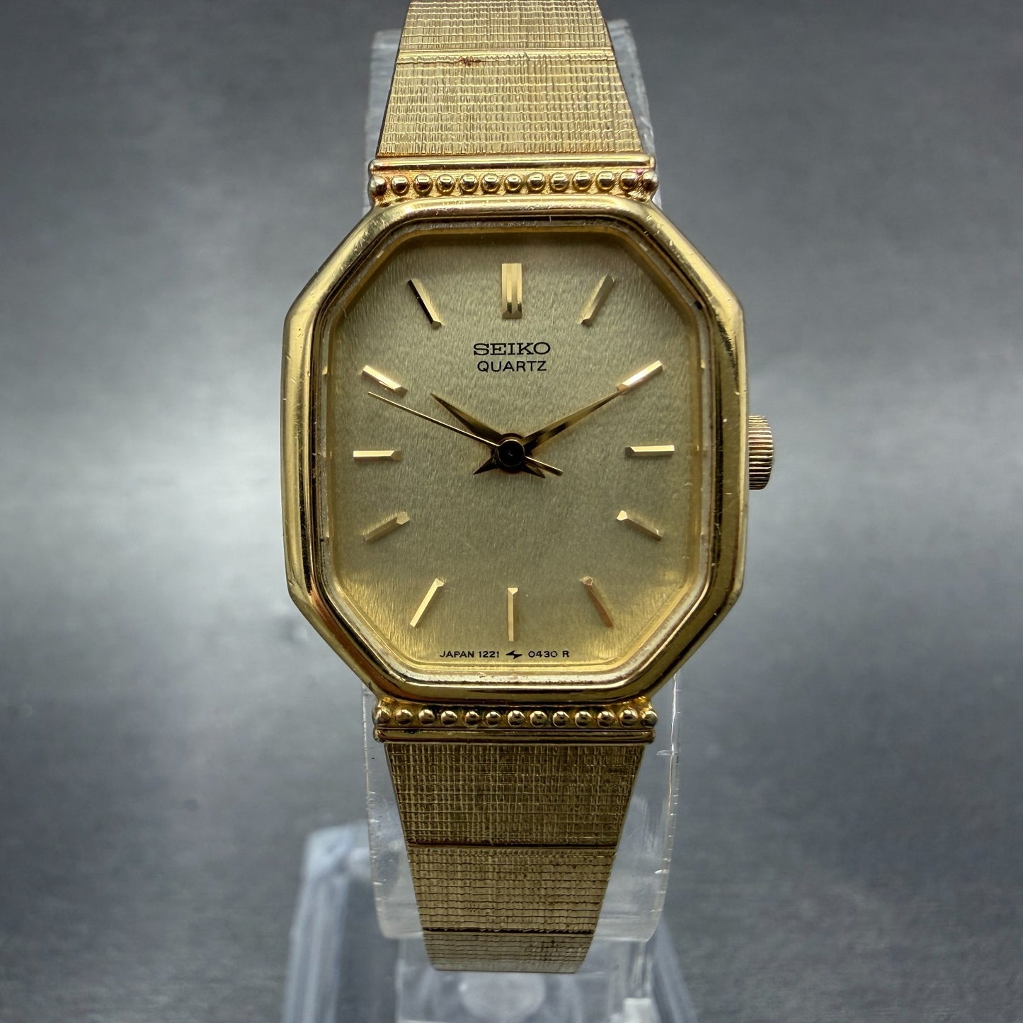 Seiko Watch Women 20mm Champagne Dial Gold Tone Octagon 1221-5270 New Battery0