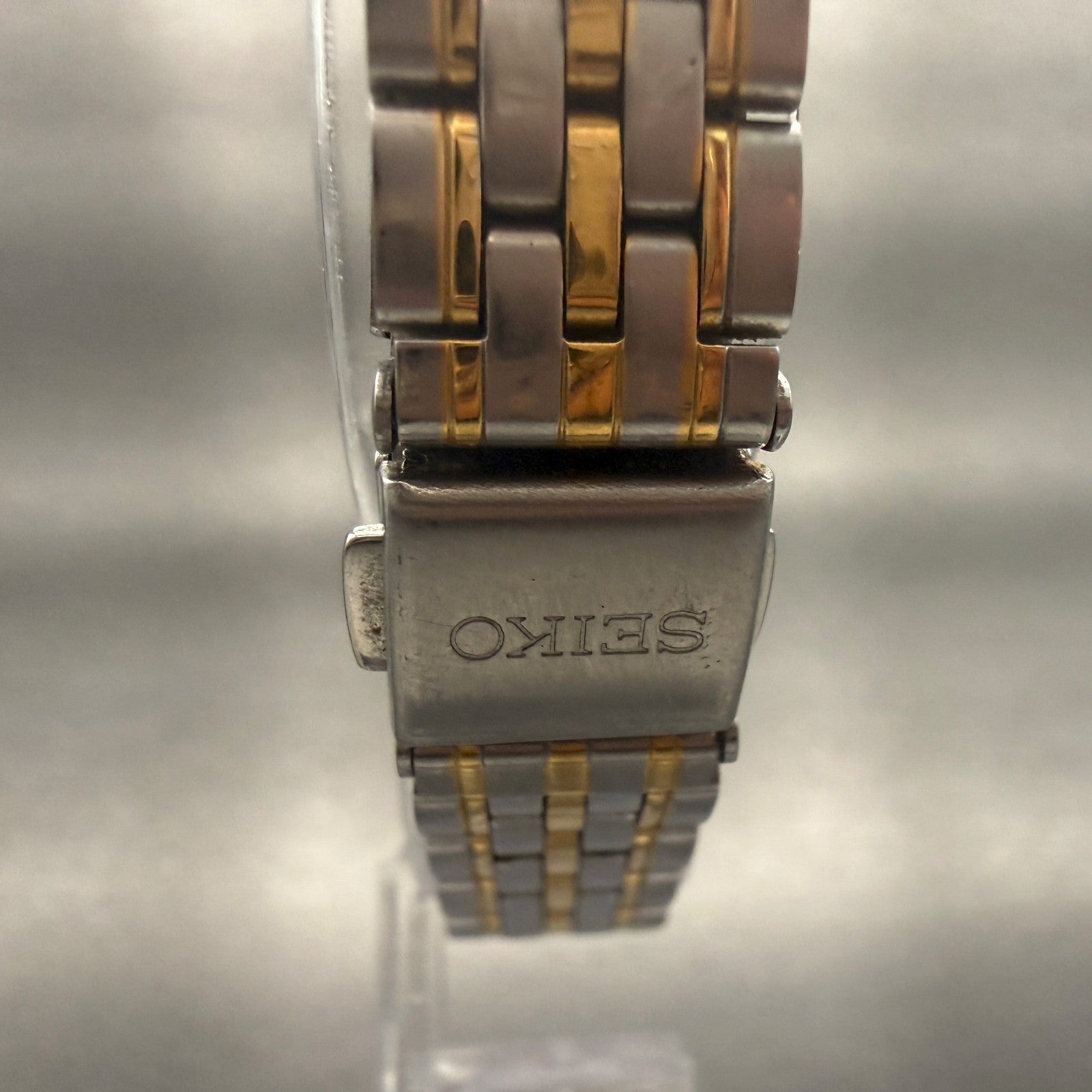 Seiko Watch Women 28mm Silver Dial Two Tone Date Round 6N22-00G0 New Battery7
