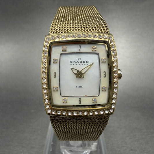 Skagen Tank Watch Women 21mm Mop Dial Gold Tone Rectangle 384XSGG New Battery0