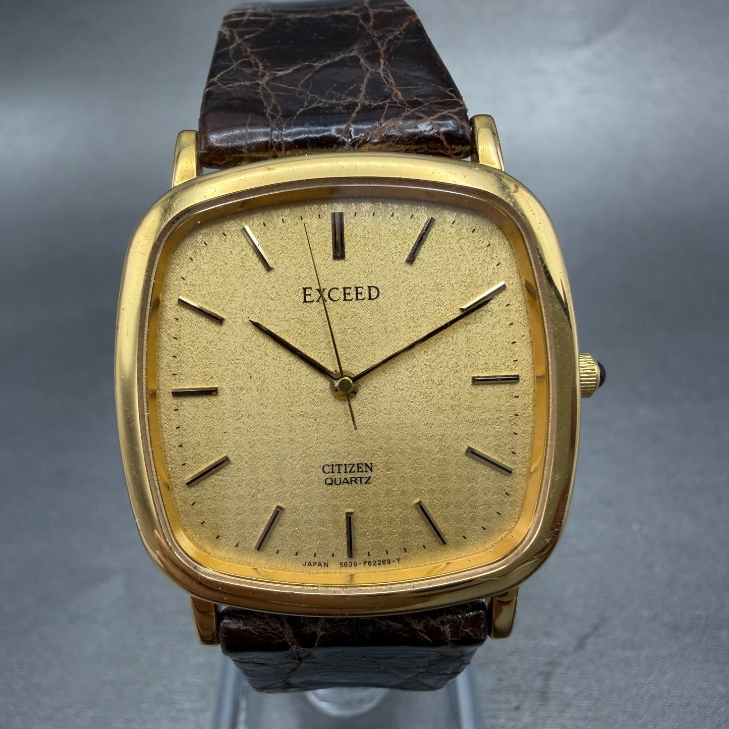 Citizen Exceed Watch Men 30mm Gold Dial Gold Tone Rectangle 5639-F61753 New Batt0