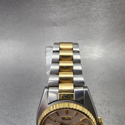 Seiko SQ Watch Women 25mm White Dial Two Tone Round 26260159 New Battery VTG4