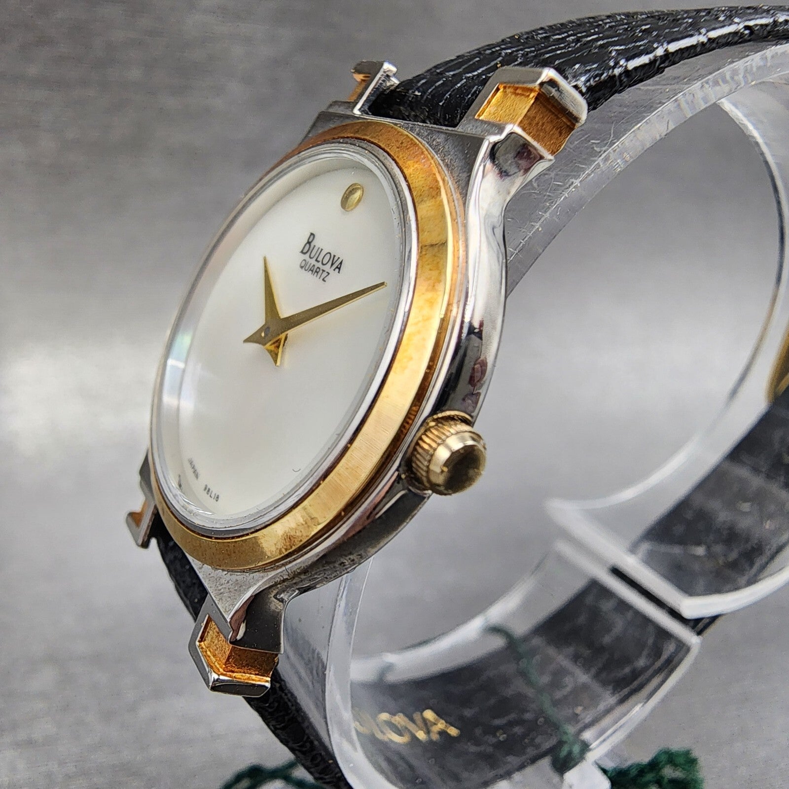Bulova Watch Women 26mm MOP Dial Two Tone Round 98A15 NOS  New battery3