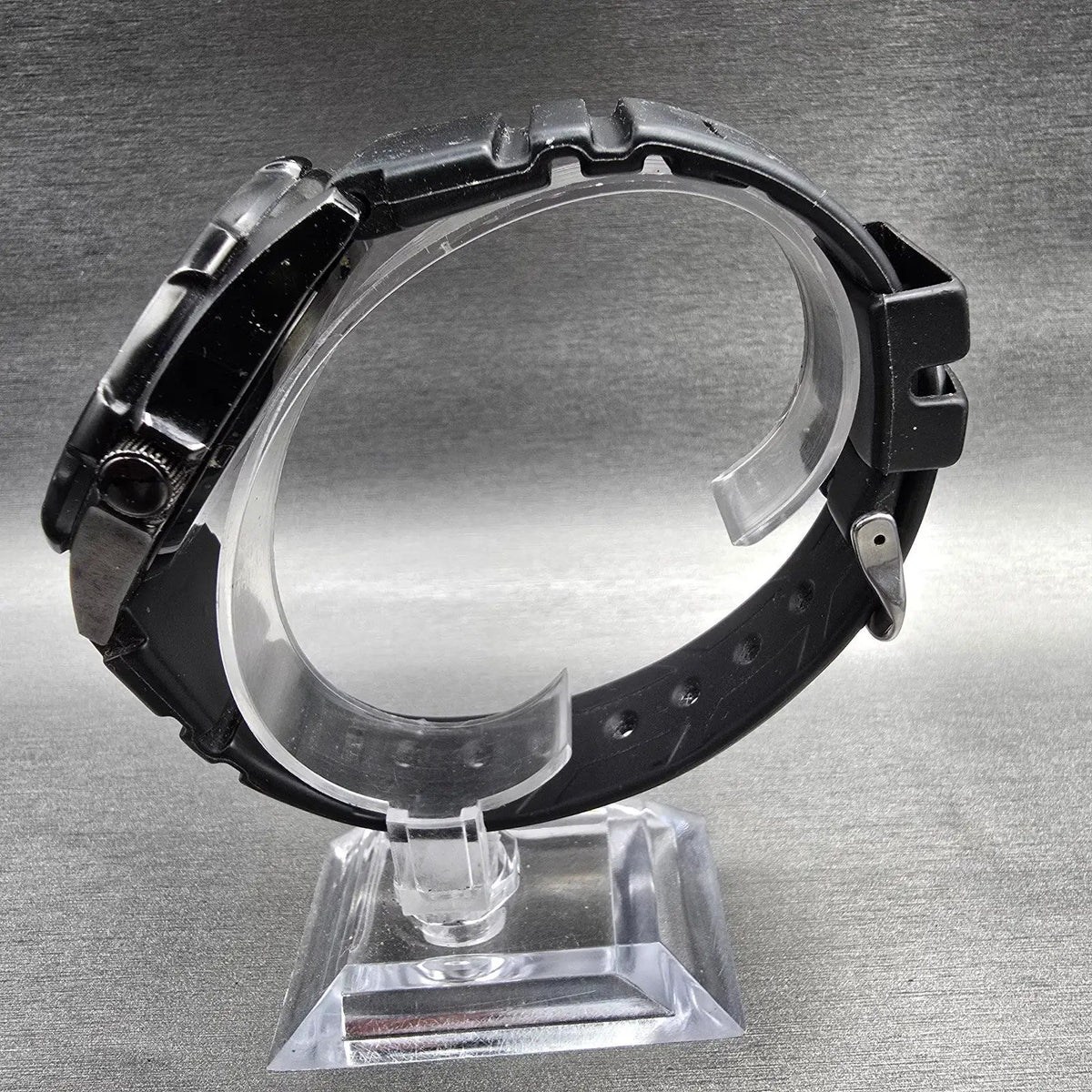 Casio AMW-320 Watch Men 44mm Black Dial Black Chronograph Alarm New Battery6