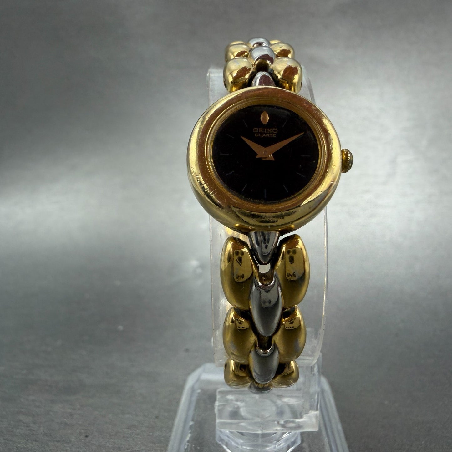 Seiko Watch Women 19mm Black Dial Two Tone Round 4N00-1138 New Battery Vintage5