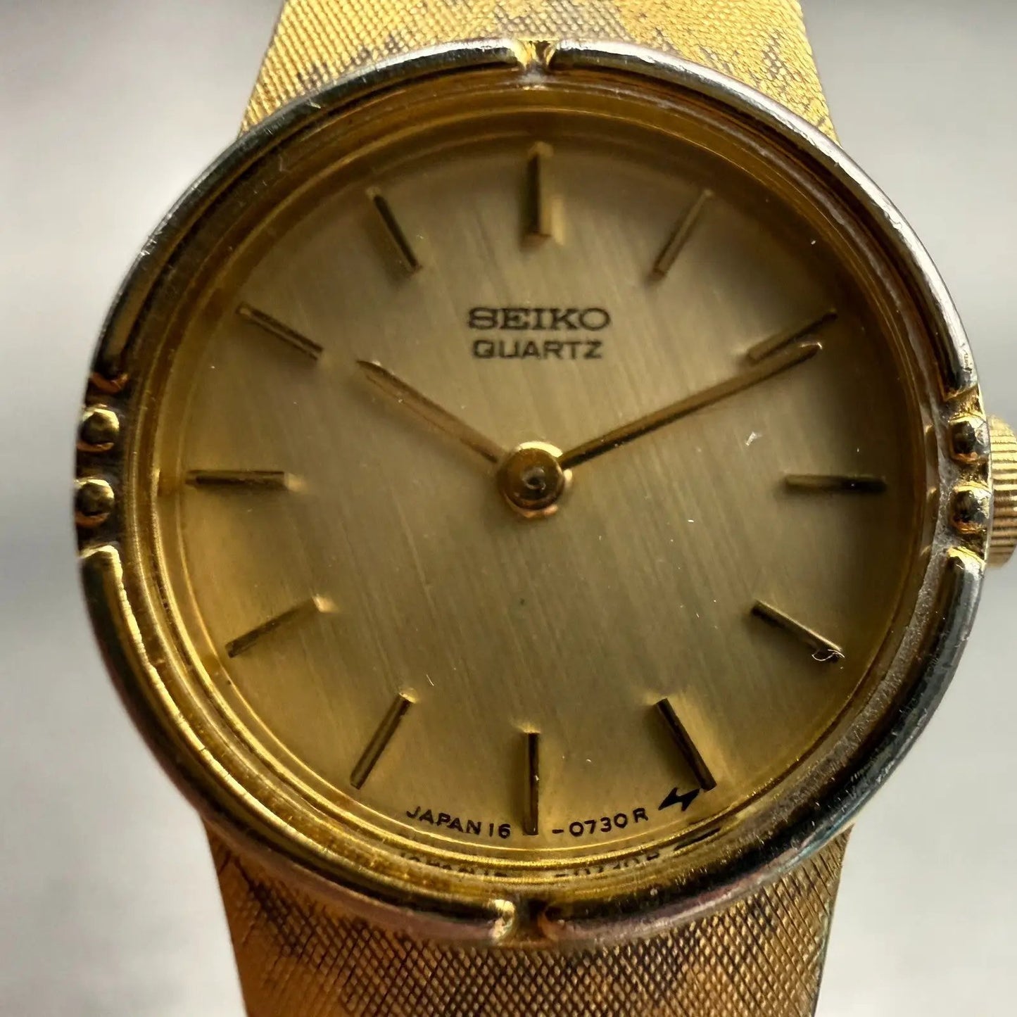 Seiko Watch Women 19mm Champagne Dial Gold Tone Round 16-0129 New Battery VTG1