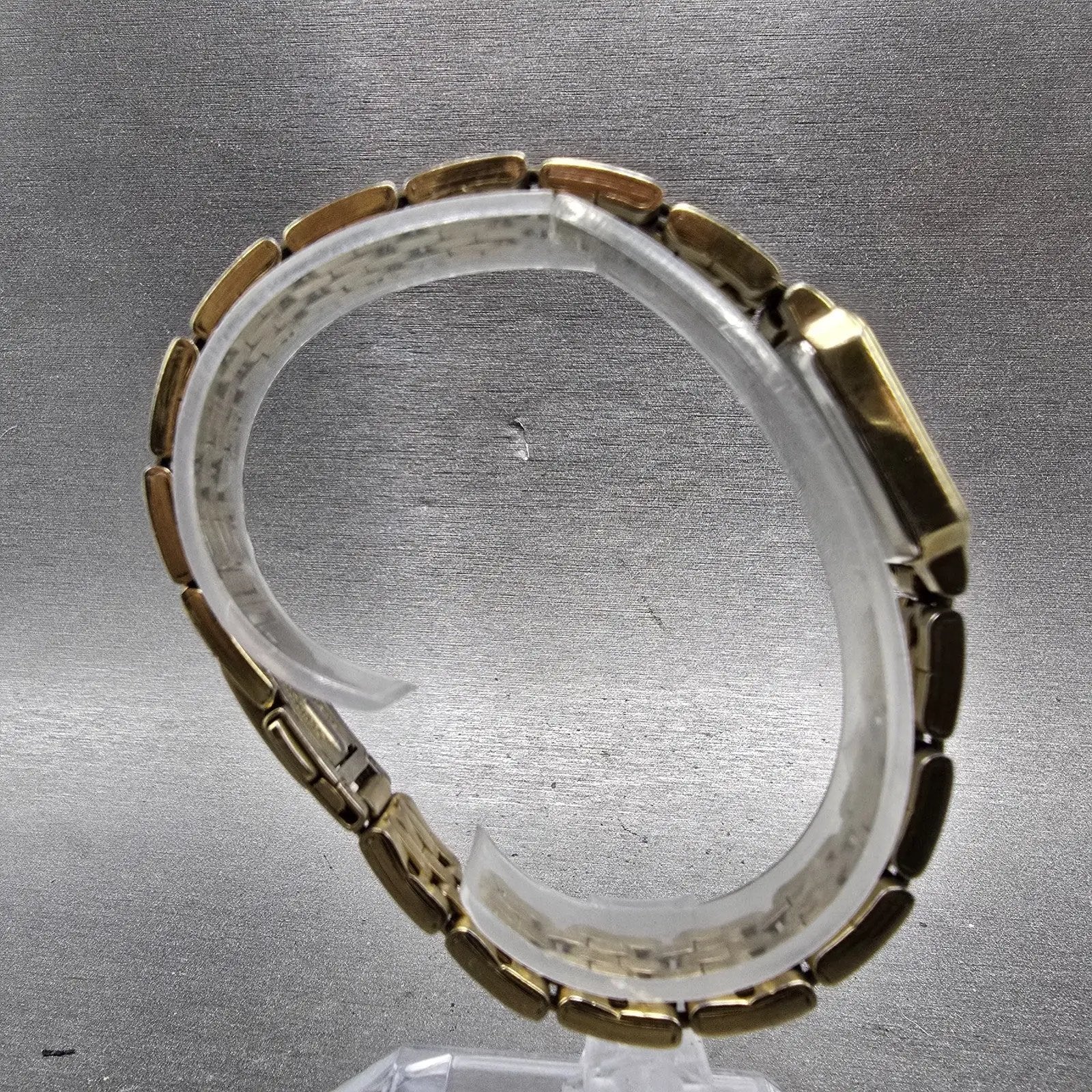 Citizen Tank Watch Women 18mm Champagne Dial Gold Tone 5930-S037107 New Battery8