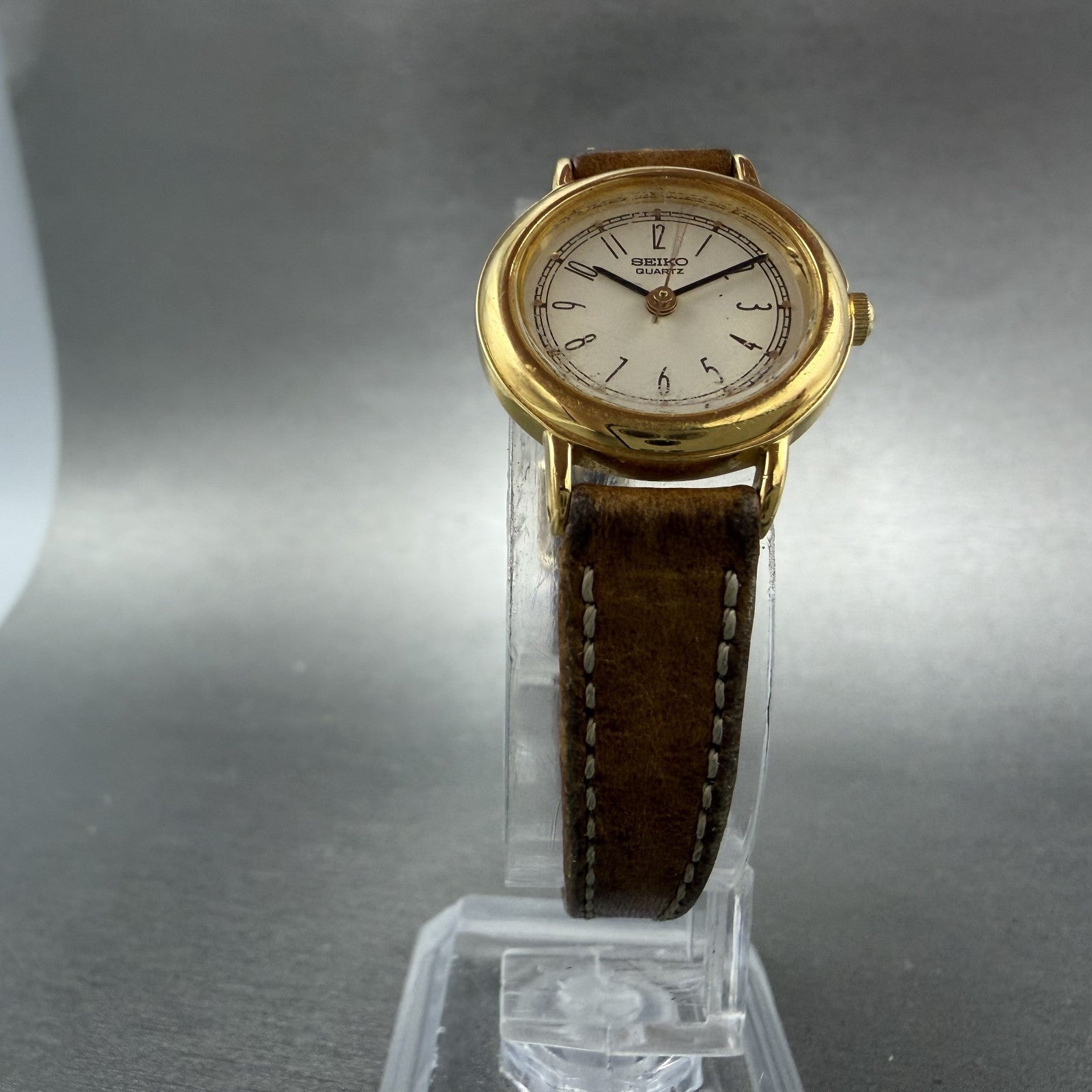 Seiko Watch Women 21mm Cream Dial Gold Tone Round 1N01-0E29 New Battery Vintage5