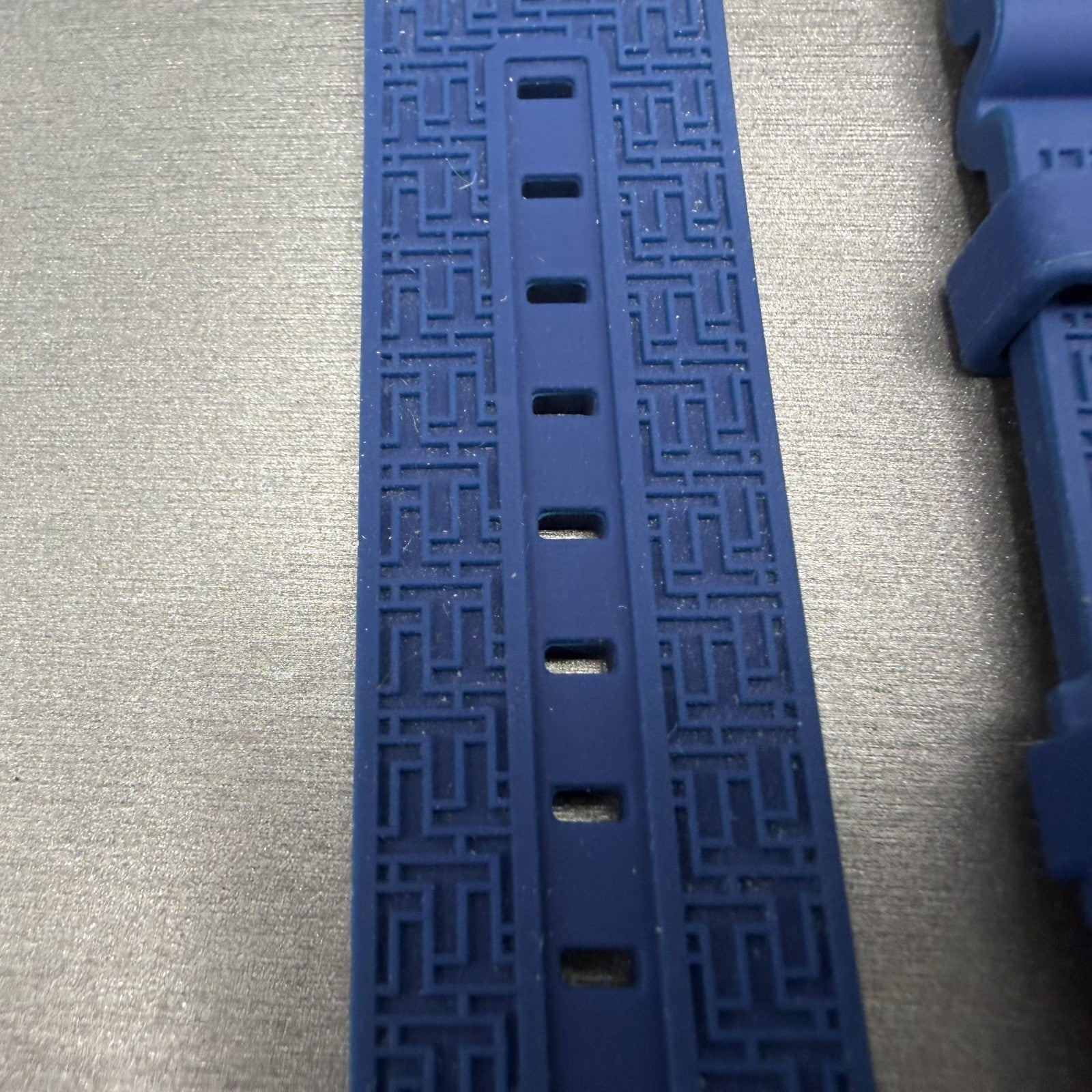 Tissot Blue Silicone Band 22mm T640.117 ZT QSQ Connected Two Piece Steel Buckle11