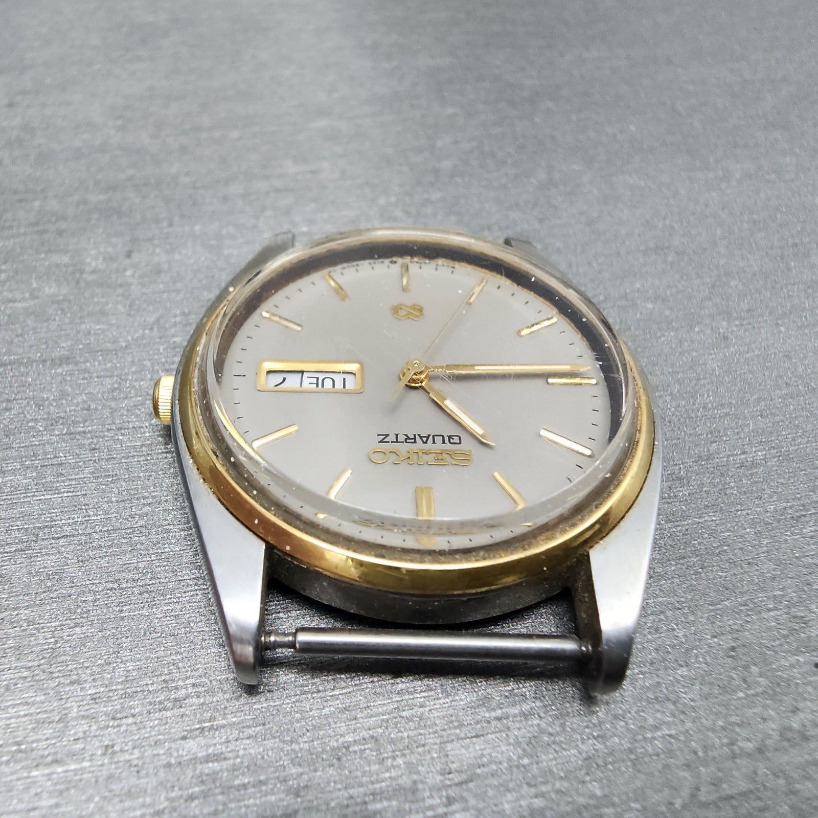 Seiko SQ Watch Men 33mm Gray Dial Two Tone Round Daydate 5y236020 PARTS5