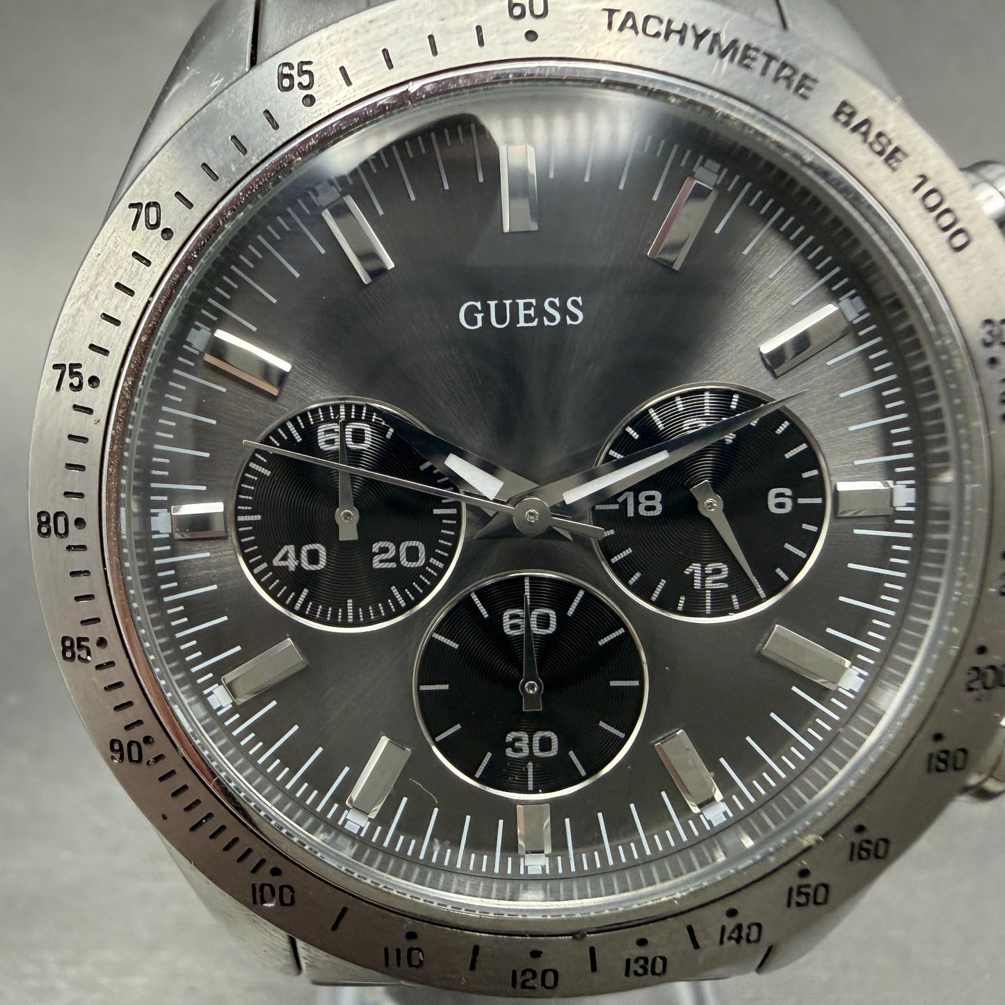 Guess Chase Chronograph Watch Men 43mm Gray Dial Steel Round W13001G1 New Batt1