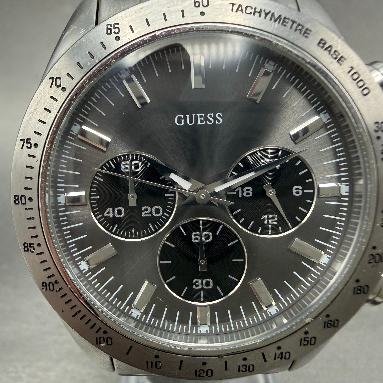 Guess Chase Chronograph Watch Men 43mm Gray Dial Steel Round W13001G1 New Batt1