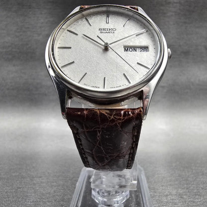 Seiko Watch Men 34mm Silver Dial Silver Tone Daydate Round 7N43-8A89 New Battery5