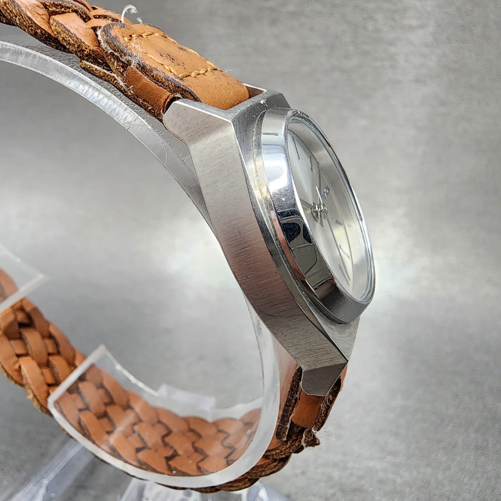 Nixon Time Teller Watch Women 26mm Silver Dial Silver Tone Round New Battery3