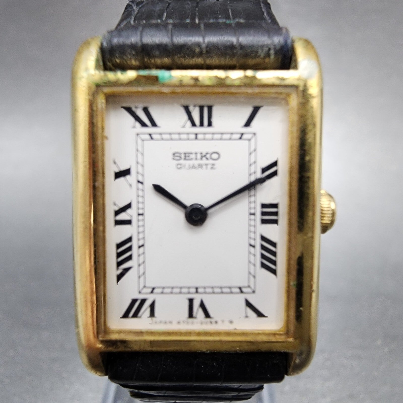 Seiko Tank Watch Women 19mm White Dial Gold Tone Rectangle 47003009 PARTS2