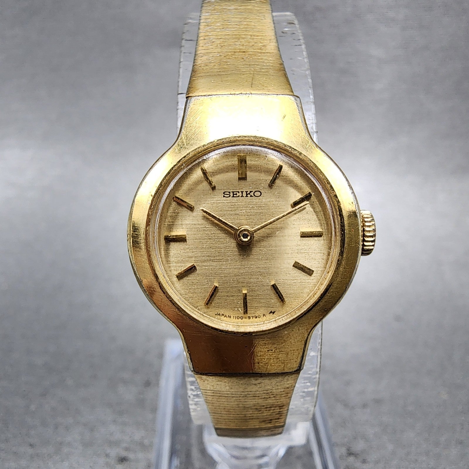 Seiko Watch Women 22mm Champagne Dial Gold Tone Manual Wind 11001440 Runs0