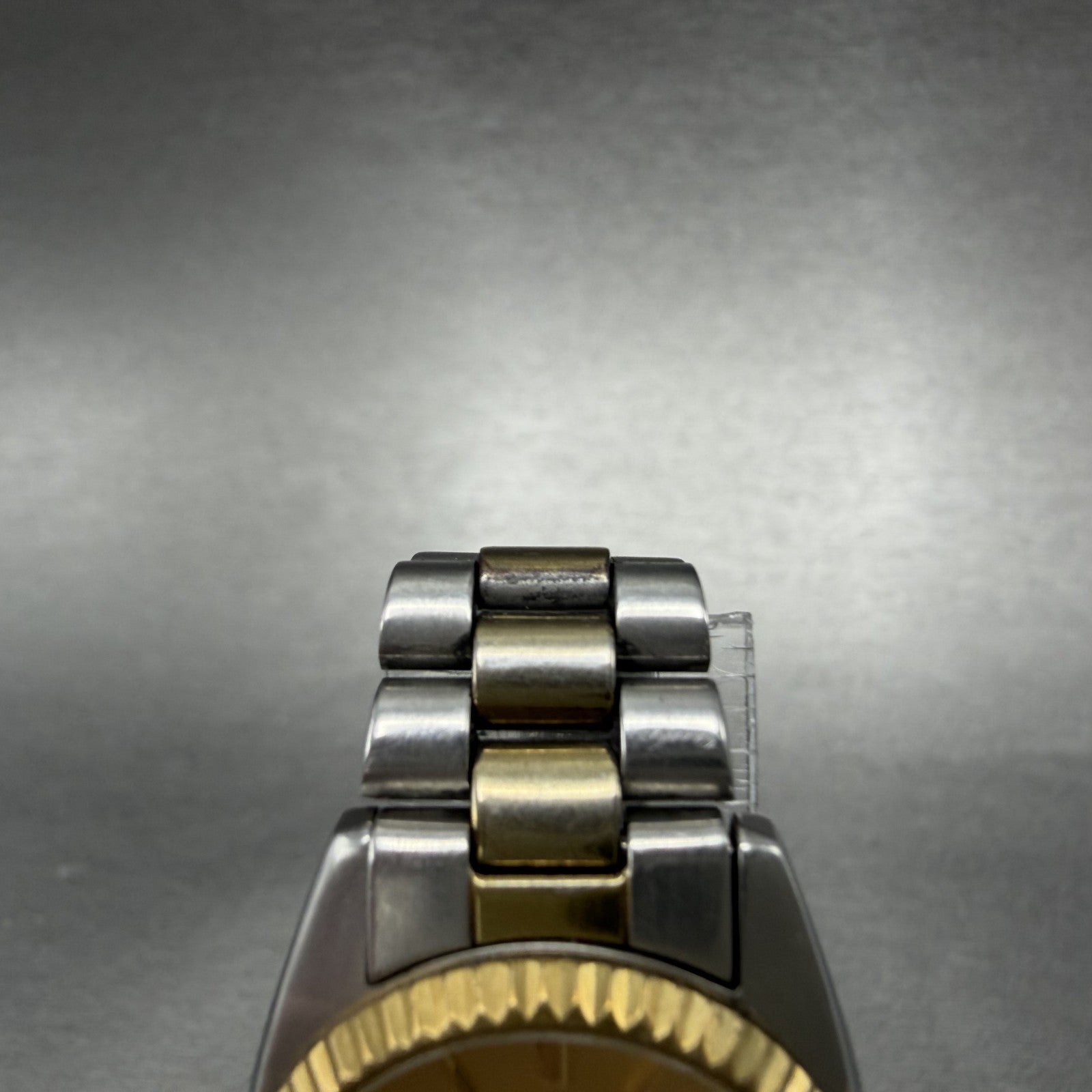 Seiko Watch Women 24mm Gold Dial Two Tone Daydate Round 7n83-0041 New Battery 5D4