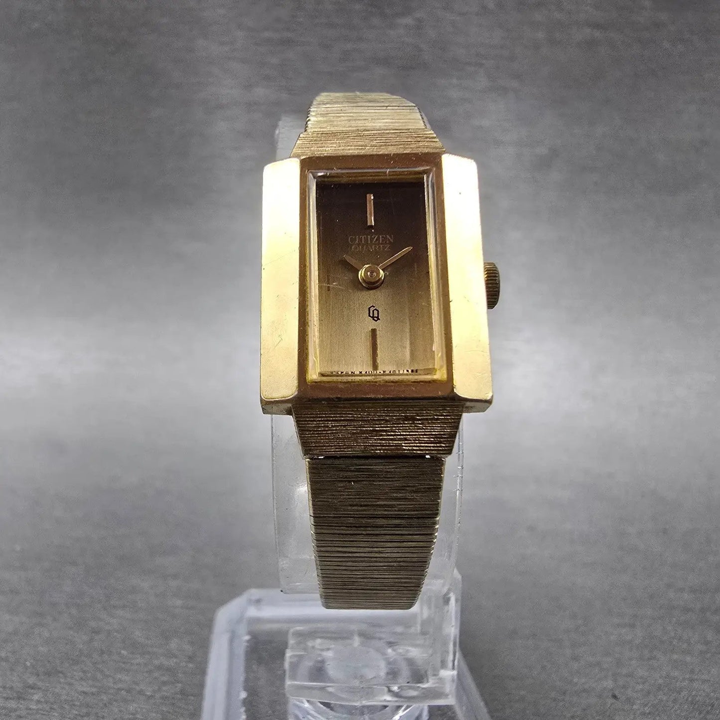 Citizen CQ Tank Watch Women 16mm Brown Dial Gold Tone 4-832931 New Battery VTG5