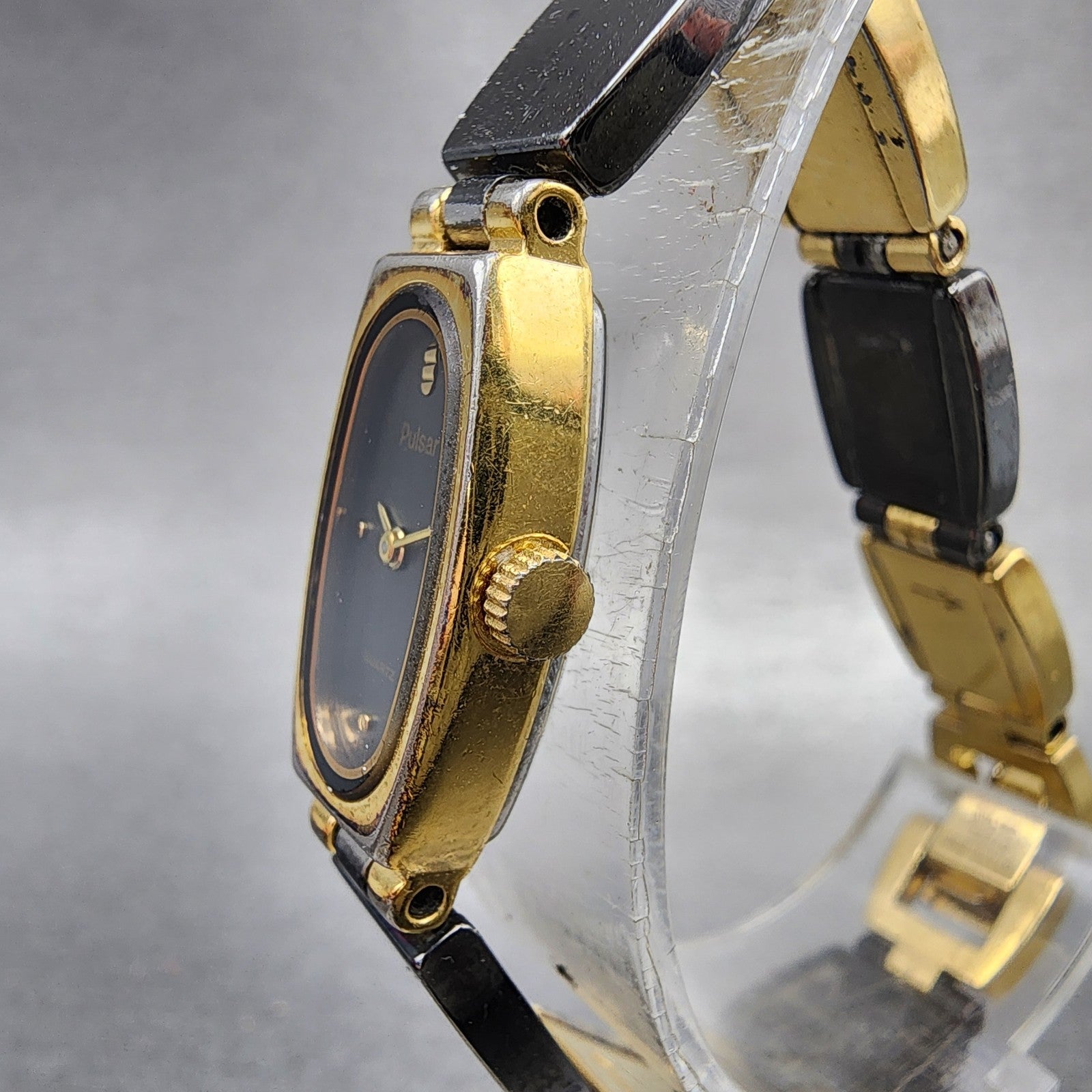 Seiko Pulsar Watch Women 12mm Black Dial Black & Gold Tone V2205460 New Battery2