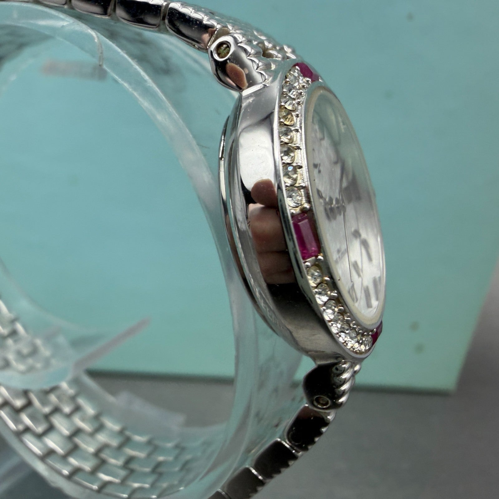 LZ Watch Women 25mm White Dial Silver Tone Ruby Bezel Round New Battery3