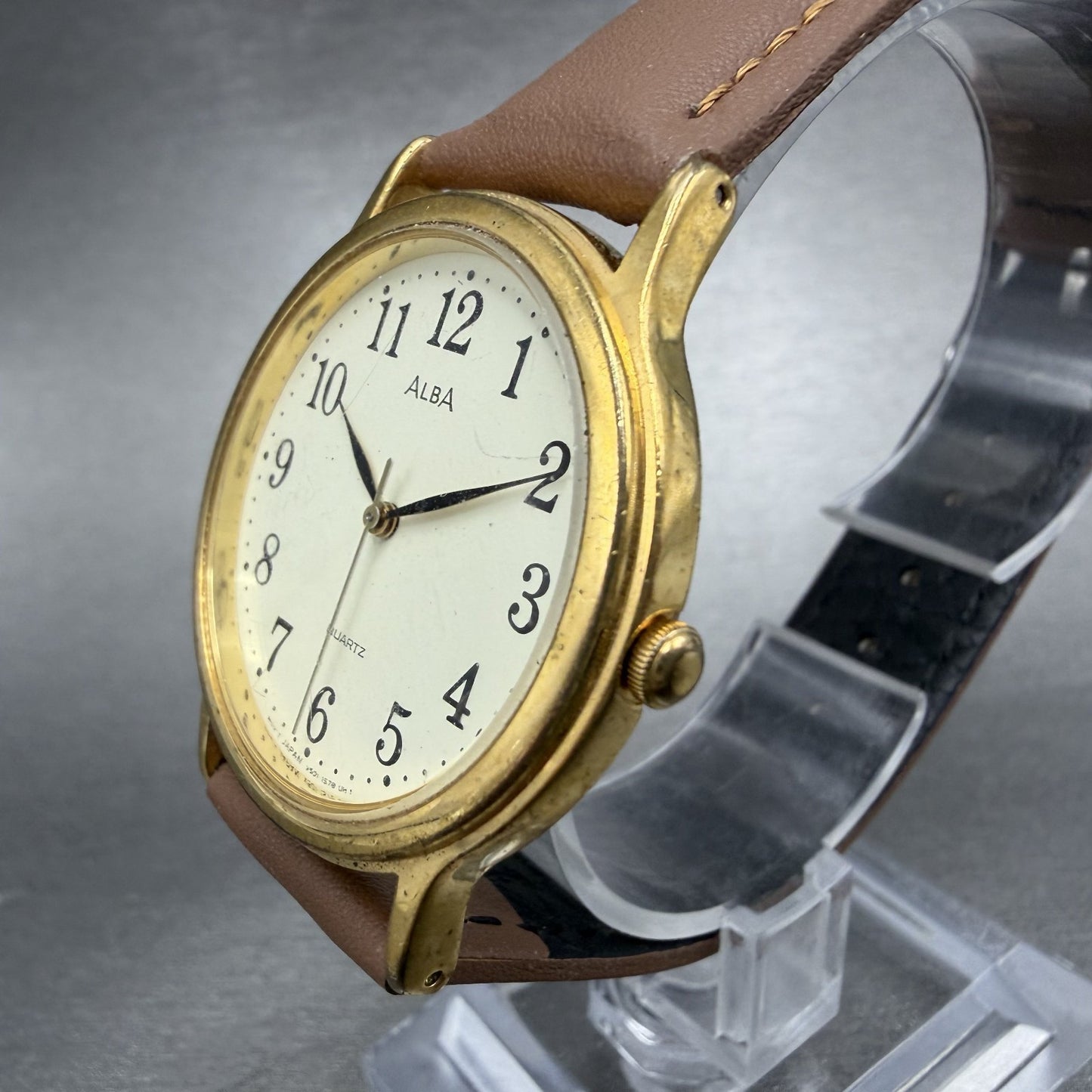 Seiko Alba Watch Men 33mm White Dial Gold Tone Round V501-6K80 New Battery2